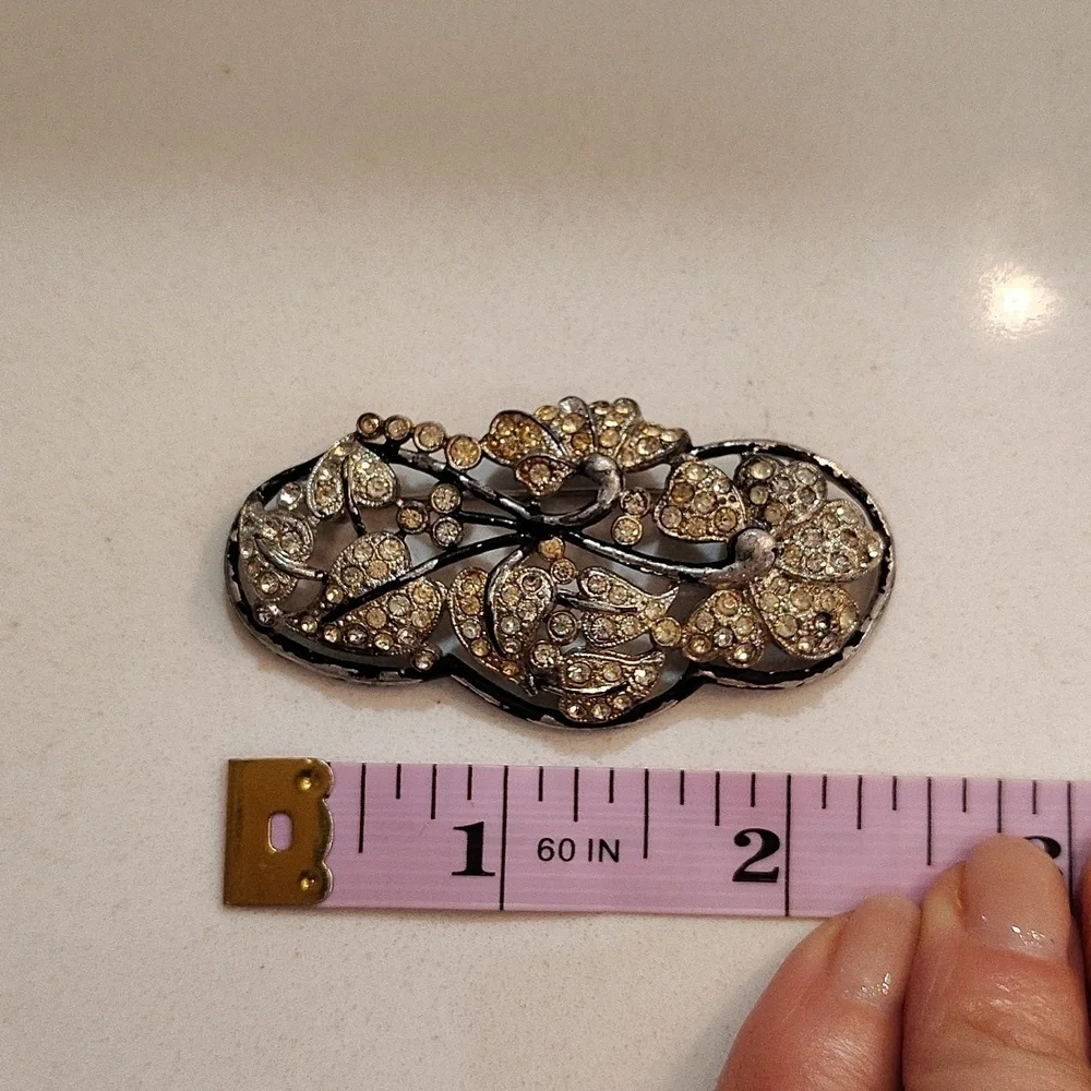 Brooch silver and gold tone 2.5